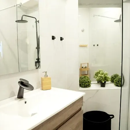 Luxury In / 300m From Palais Des Festivals / Parking Included Apartment